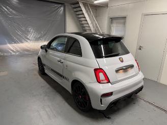 Abarth 595 COMPETIZIONE CARBON picture 4