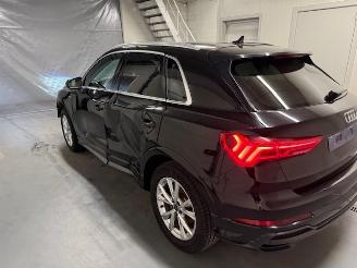 Audi Q3 S-LINE picture 7