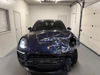 Porsche Macan 4X4 PANORAMA picture 2