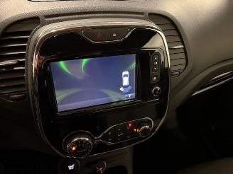 Renault Captur  picture 18