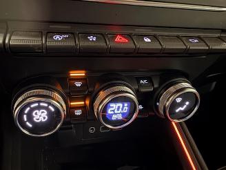 Renault Clio 4X CAMERA picture 17