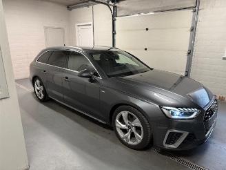 Schadeauto Audi A4 S-LINE 2024/7