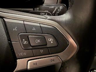 Volkswagen T-Roc  picture 23