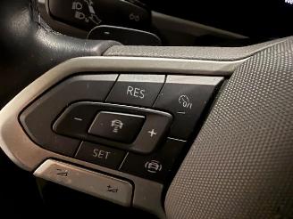 Volkswagen T-Roc  picture 22