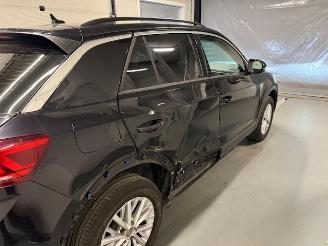 Volkswagen T-Roc  picture 7