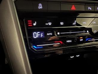 Volkswagen T-Roc  picture 18