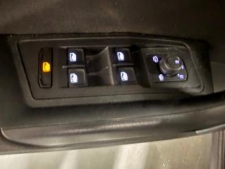 Volkswagen T-Roc  picture 10