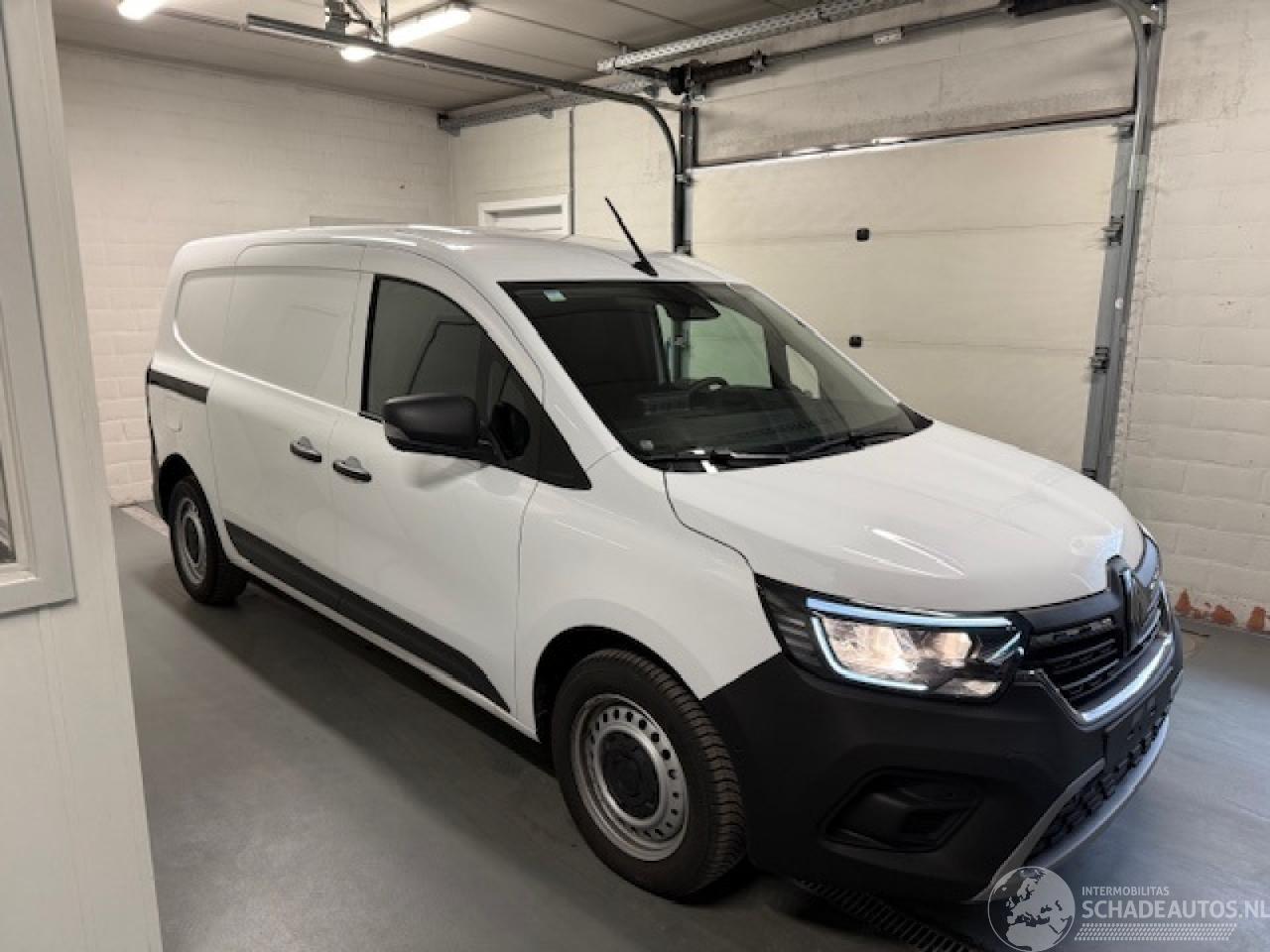 Renault Kangoo // 432 KM //