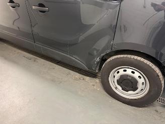 Renault Trafic  picture 3