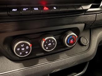 Renault Trafic  picture 18