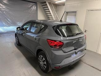 Dacia Sandero  picture 4