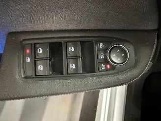 Renault Clio  picture 12