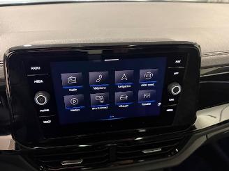 Volkswagen T-Roc  picture 19