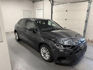 Schadeauto Audi A3  2023/8