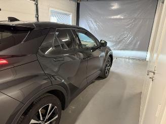 Toyota C-HR  picture 8