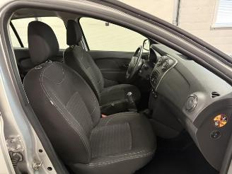 Dacia Logan  picture 10