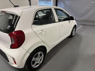 Kia Picanto  picture 8