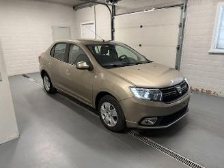 uszkodzony samochody osobowe Dacia Logan  2019/8