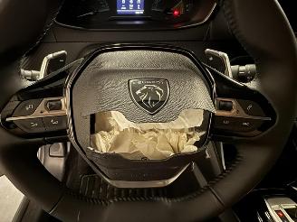 Peugeot 208  picture 21