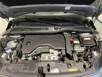 Peugeot 208  picture 25