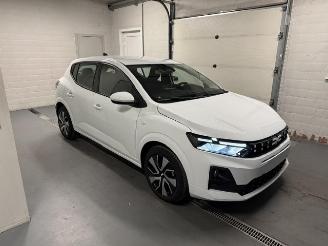Schadeauto Dacia Sandero  2026/3