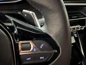Peugeot 2008  picture 21
