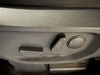 Volkswagen Amarok  picture 13