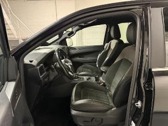 Volkswagen Amarok  picture 12
