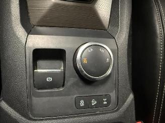 Volkswagen Amarok  picture 18
