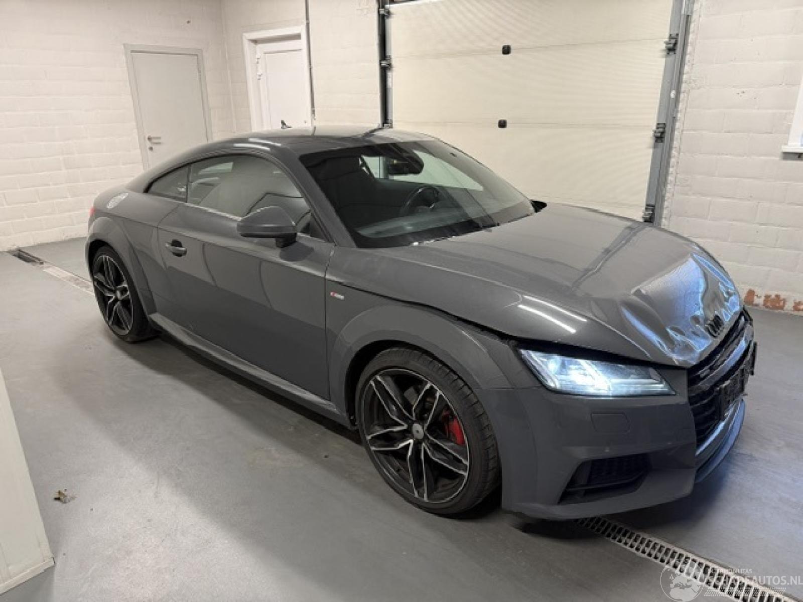 Audi TT 