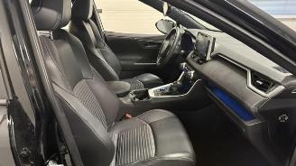 Toyota Rav-4  picture 10
