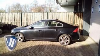 Salvage car Volvo S-60 S60 II (FS), Sedan, 2010 / 2018 1.6 DRIVe,D2 2014