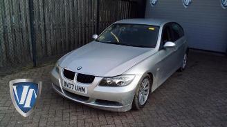 škoda osobní automobily BMW 3-serie 3 serie (E90), Sedan, 2005 / 2011 318i 16V 2007/2