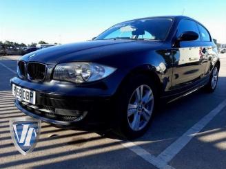 Damaged car BMW 1-serie 1 serie (E81), Hatchback 3-drs, 2006 / 2012 118d 16V 2008/8