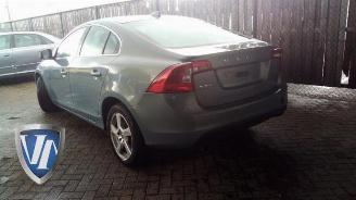 Volvo S-60 S60 II (FS), Sedan, 2010 / 2018 1.6 T3 16V picture 3