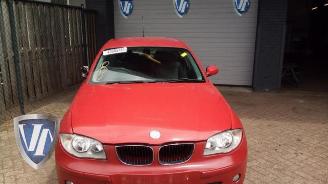 Damaged car BMW 1-serie 1 serie (E87/87N), Hatchback 5-drs, 2003 / 2012 116i 1.6 16V 2005