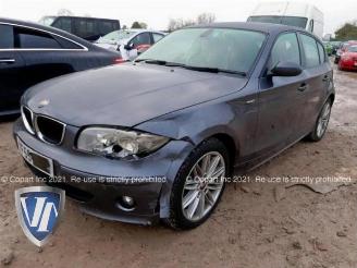 Damaged car BMW 1-serie 1 serie (E87/87N), Hatchback 5-drs, 2003 / 2012 120d 16V 2005/11