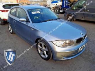 Damaged car BMW 1-serie 1 serie (E81), Hatchback 3-drs, 2006 / 2012 116i 1.6 16V 2008/6