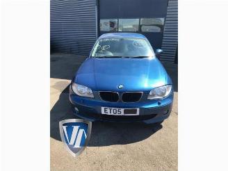 Damaged car BMW 1-serie 1 serie (E87/87N), Hatchback 5-drs, 2003 / 2012 118i 16V 2005/4