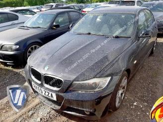 Damaged car BMW 3-serie 3 serie (E90), Sedan, 2005 / 2011 320i 16V 2009/5