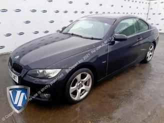 Damaged car BMW 3-serie 3 serie (E92), Coupe, 2005 / 2013 320i 16V 2008/7