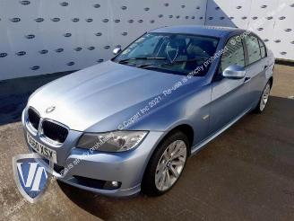 Damaged car BMW 3-serie 3 serie (E90), Sedan, 2005 / 2011 318i 16V 2010/9