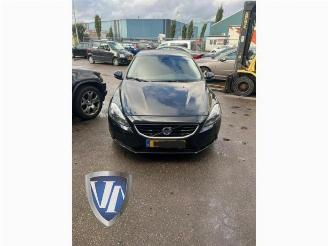 Volvo V-40 V40 (MV), Hatchback 5-drs, 2012 / 2019 1.6 D2 picture 2