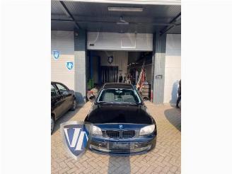 Damaged car BMW 1-serie 1 serie (E81), Hatchback 3-drs, 2006 / 2012 118i 16V 2009/5