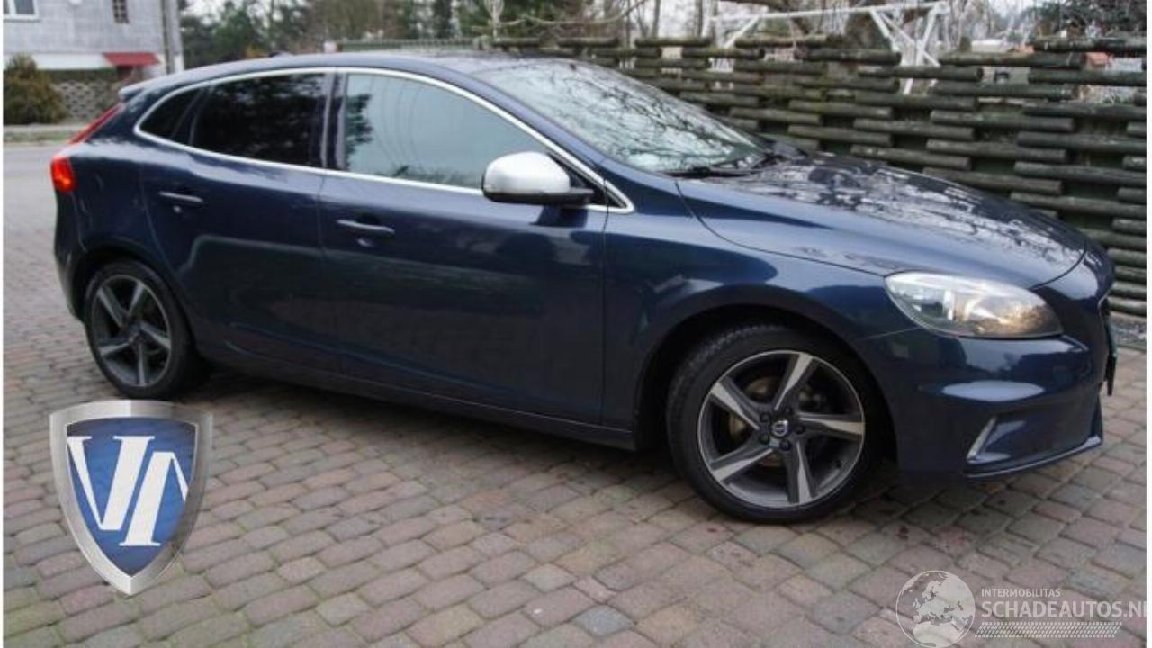 Volvo V-40 V40 (MV), Hatchback 5-drs, 2012 / 2019 2.0 D4 16V