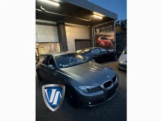 demontáž osobní automobily BMW 3-serie  2009/6