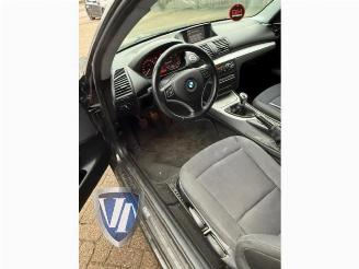 BMW 1-serie 1 serie (E81), Hatchback 3-drs, 2006 / 2012 116i 2.0 16V picture 4