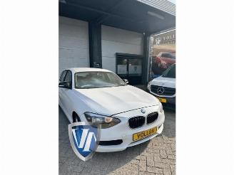 Coche siniestrado BMW 1-serie 1 serie (F20), Hatchback 5-drs, 2011 / 2019 116i 1.6 16V 2013/8