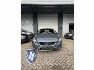 Salvage car Volvo V-40 V40 (MV), Hatchback 5-drs, 2012 / 2019 2.0 D4 16V 2015/9