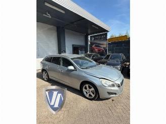 Démontage voiture Volvo V-60 V60 I (FW/GW), Combi, 2010 / 2018 1.6 T3 16V 2012/7
